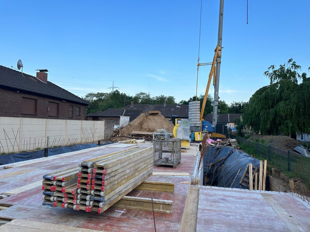 731d06ae 5479 4286 8e86 db44f4d97f80