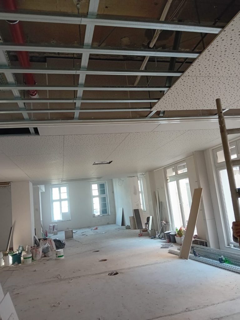 962eb3ea 7ee7 4f26 9822 41b507d52713